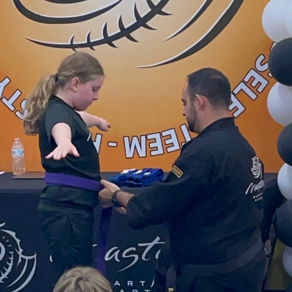 Meet your Posher, Lilly - Picture 3 of 3